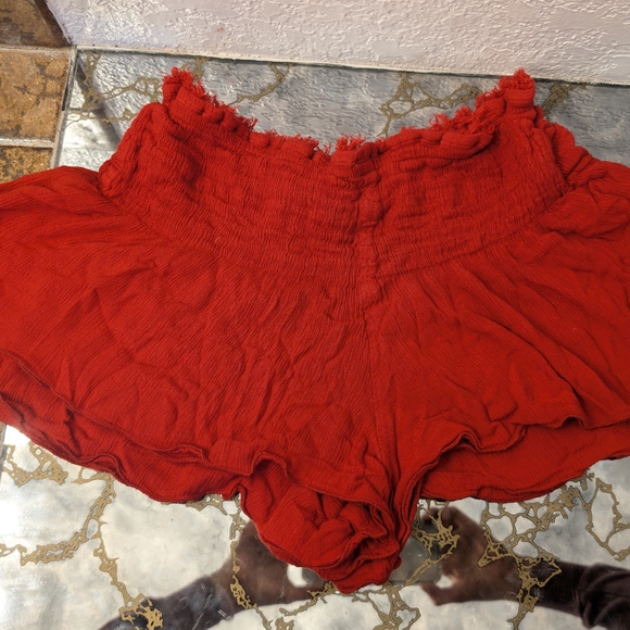 Intimately Free People Scarlet Ruffled Shorts - Picture 3 of 5
